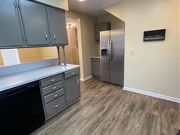 3rd image of 1213 Avenue Y #Z