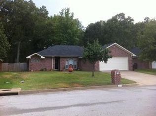 521 Frederick Cir, Flint, TX 75762