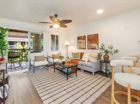 94-515 Lumiaina St APT L202, Waipahu, HI 96797