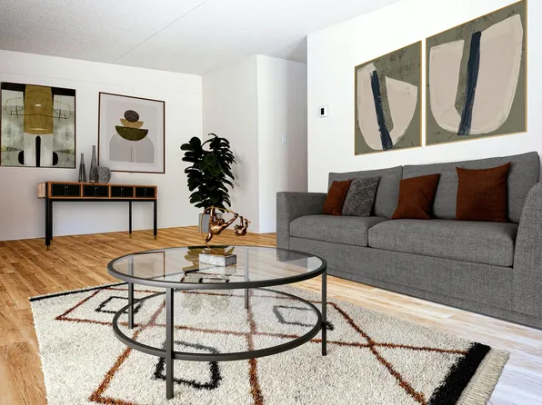 La Maison Apartments