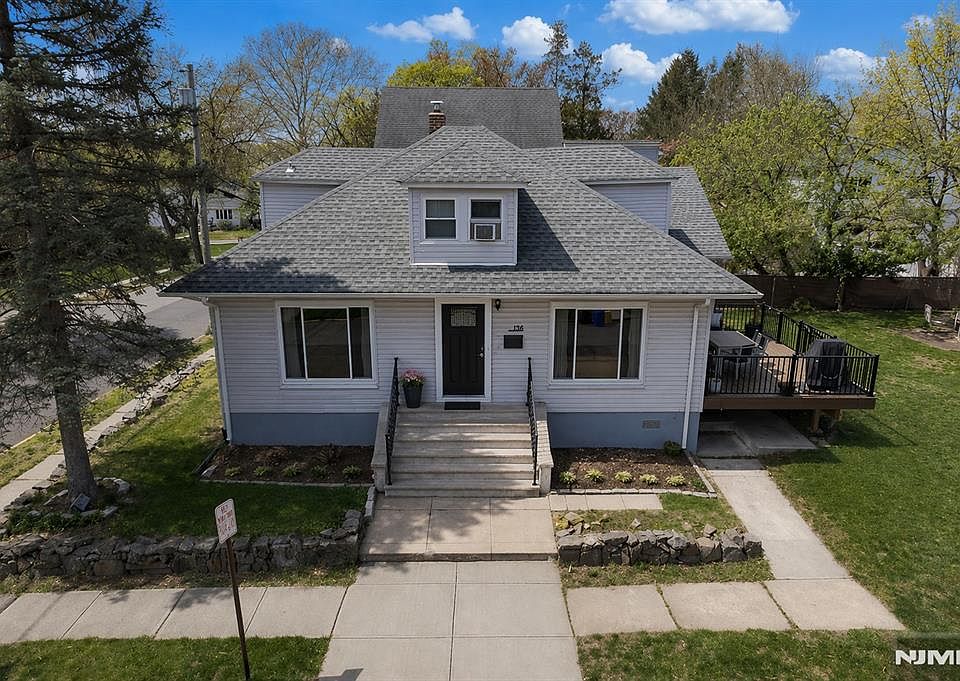 1st image of 138 Summit Ave