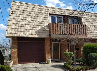 66 Ocean Rd, Staten Island, NY 10308