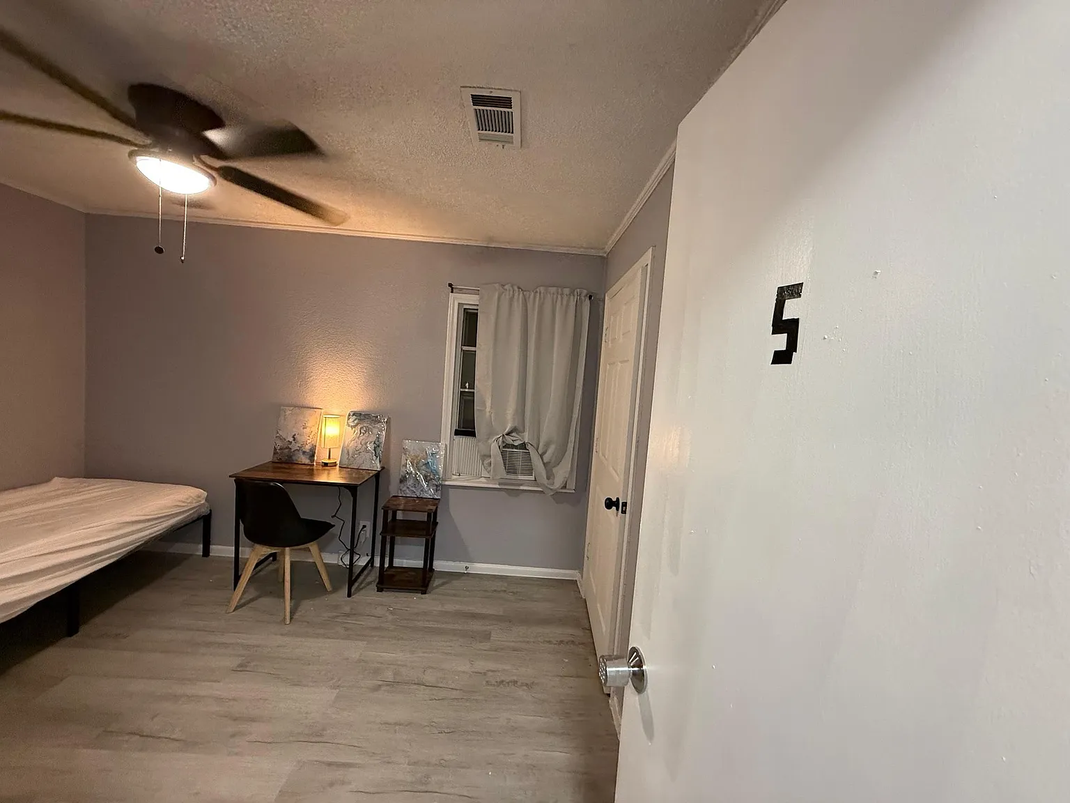 4 bed, 2.0 bath, 1634 sqft, $724 — Photo 3