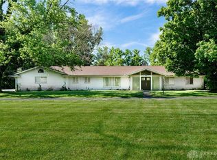 1040 E Main St, Dayton, OH 45426