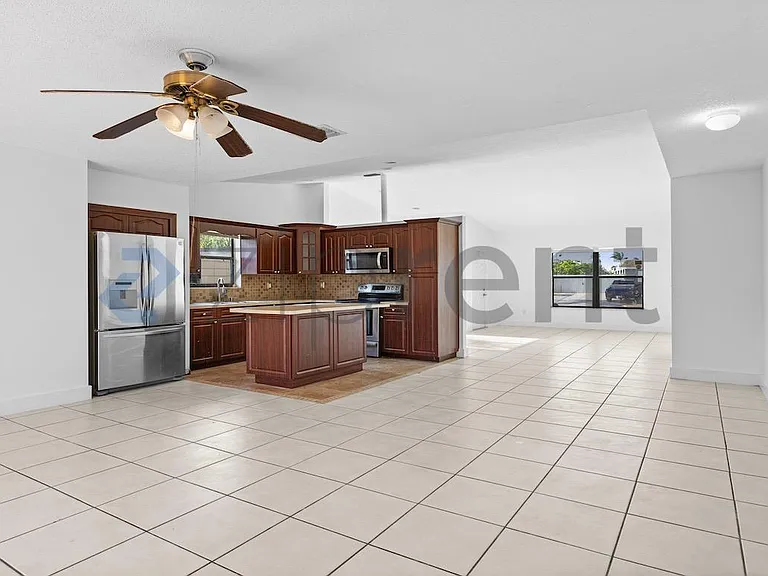 16110 SW 300th St — Photo 11