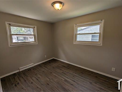 4th image of 1143 Prigge Ave