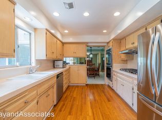 2005 Perry Ave, Redondo Beach, CA 90278