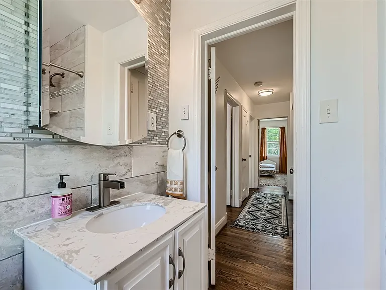 5411 Willowmere Way — Photo 9