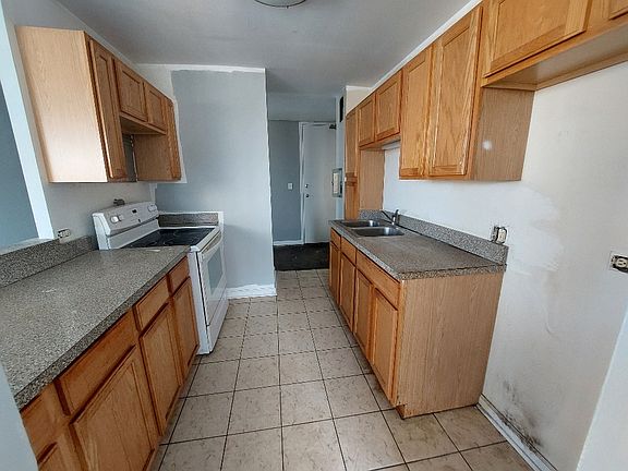 2nd image of 6730 S South Shore Dr APT 506
