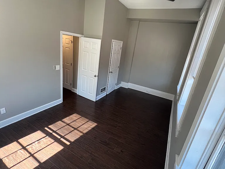 727 Bakewell St #6 — Photo 4