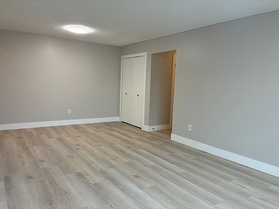 4th image of 8214-24 Mile Rd