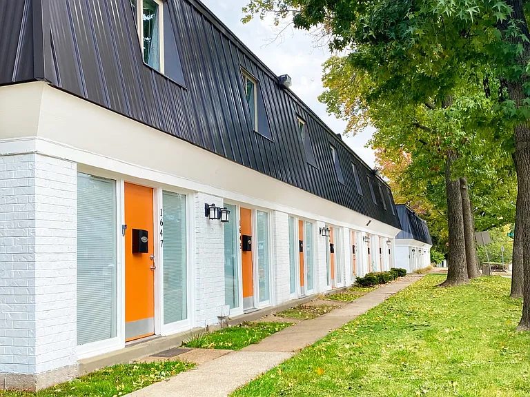 Spanish Lake Townhomes — Photo 27