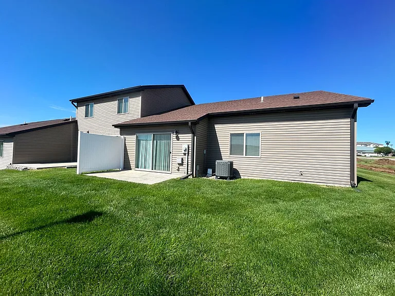 5974 Pinnacle Pl — Photo 18