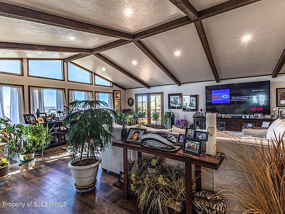 4th image of 2000 Crane Xing