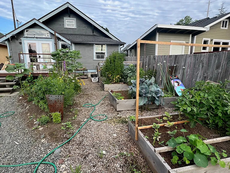 2230 Franklin St — Photo 11