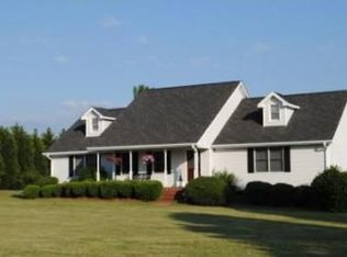 262 Thomason Farm Rd, Laurens, SC 29360
