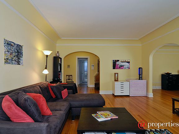 Living Room / Dining Room
