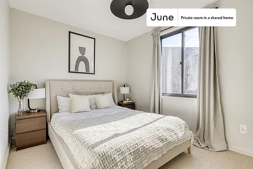 1331 I St NE #C Photo 1