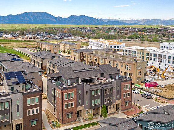 3rd image of 404 Promenade Dr