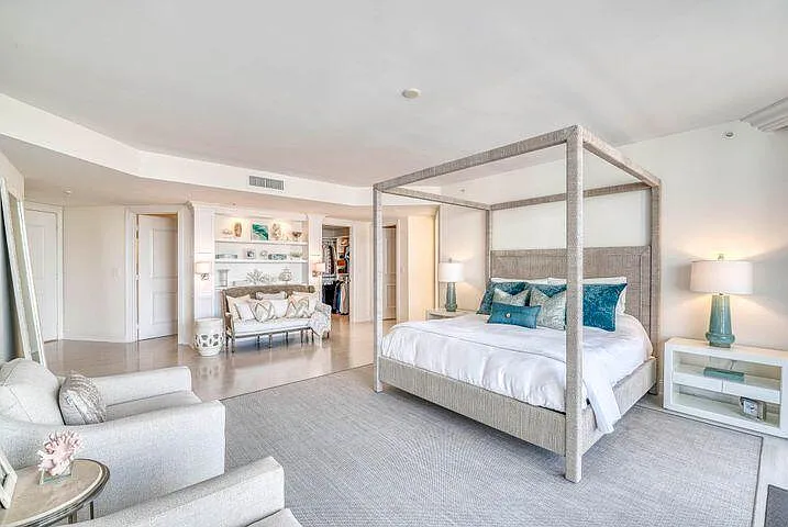 570 Ocean Dr #601 — Photo 15