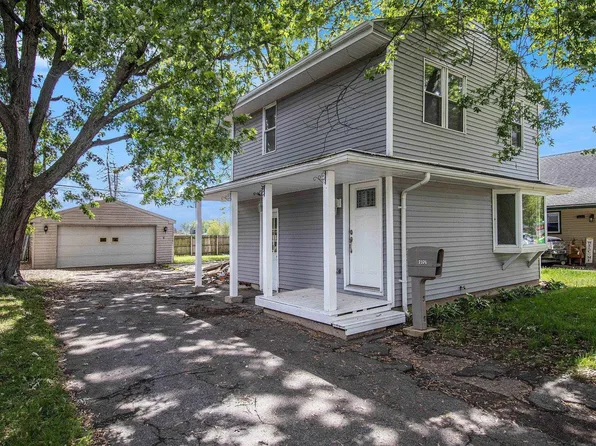 2320 Normandy Dr, Mishawaka, IN 46545