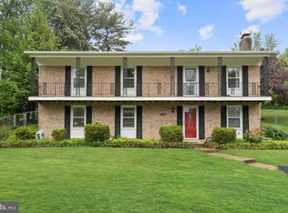 4507 Dartmoor Ln, Alexandria, VA 22310