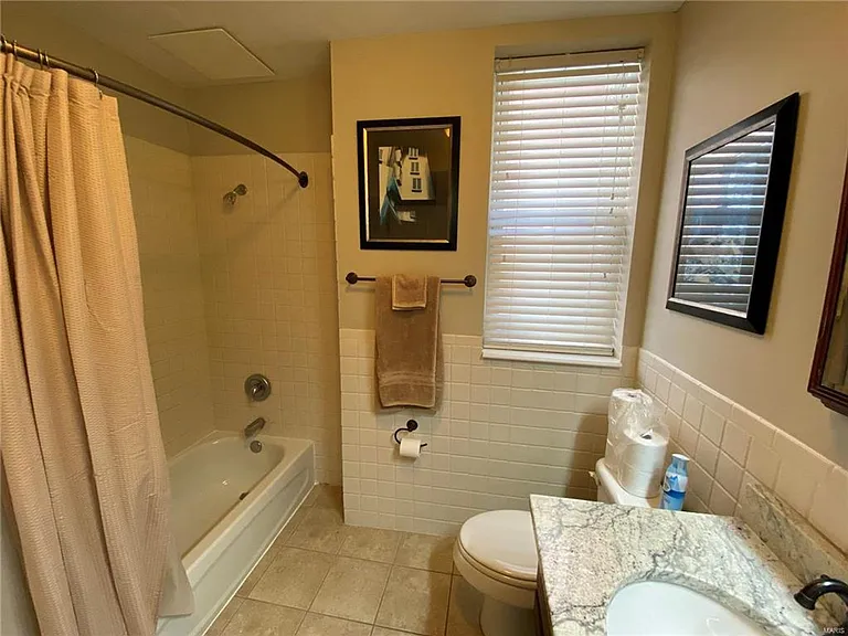 5375 Pershing Ave #1E — Photo 21