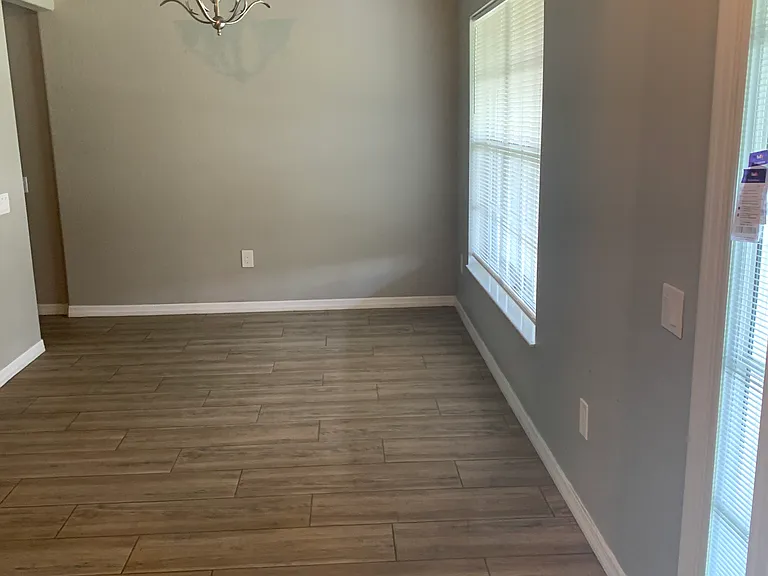 3401 Gussie St — Photo 4