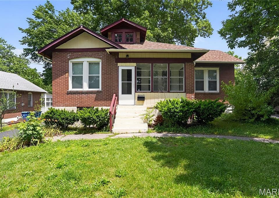 1st image of 9007 Forest Ave