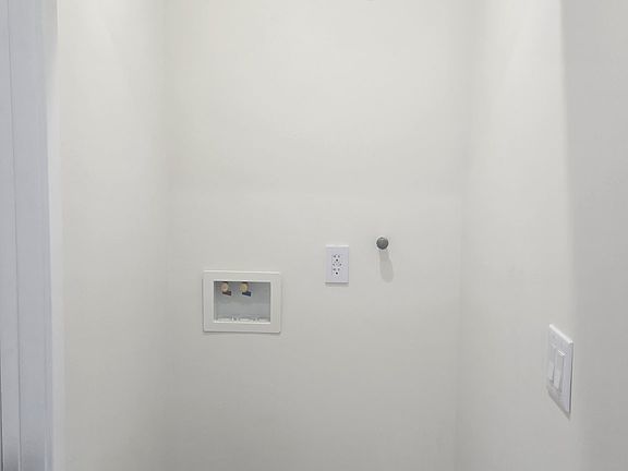 3rd image of 1803 E Avenue Q #9