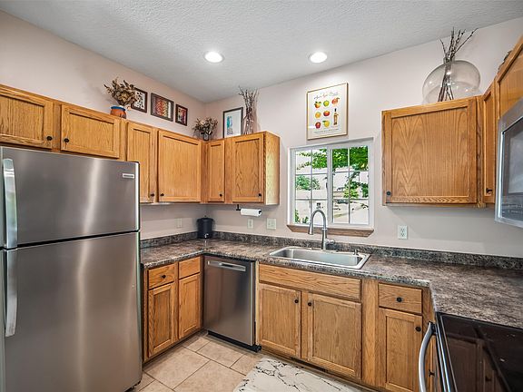 4th image of 5405 Jordan Blvd