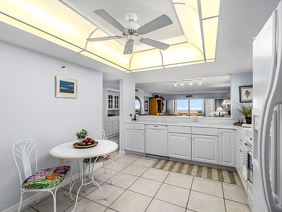 4th image of 571 Highway A1a APT 402