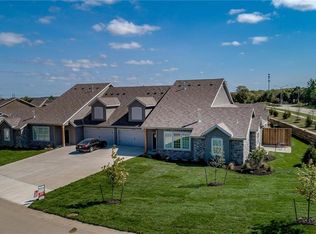 6532 Barth Rd, Shawnee, KS 66226