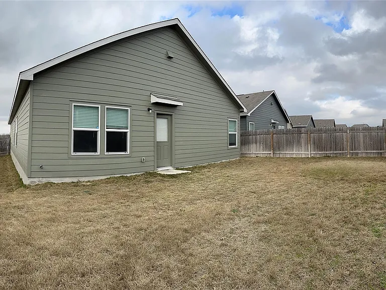 13501 Mussel Run — Photo 16