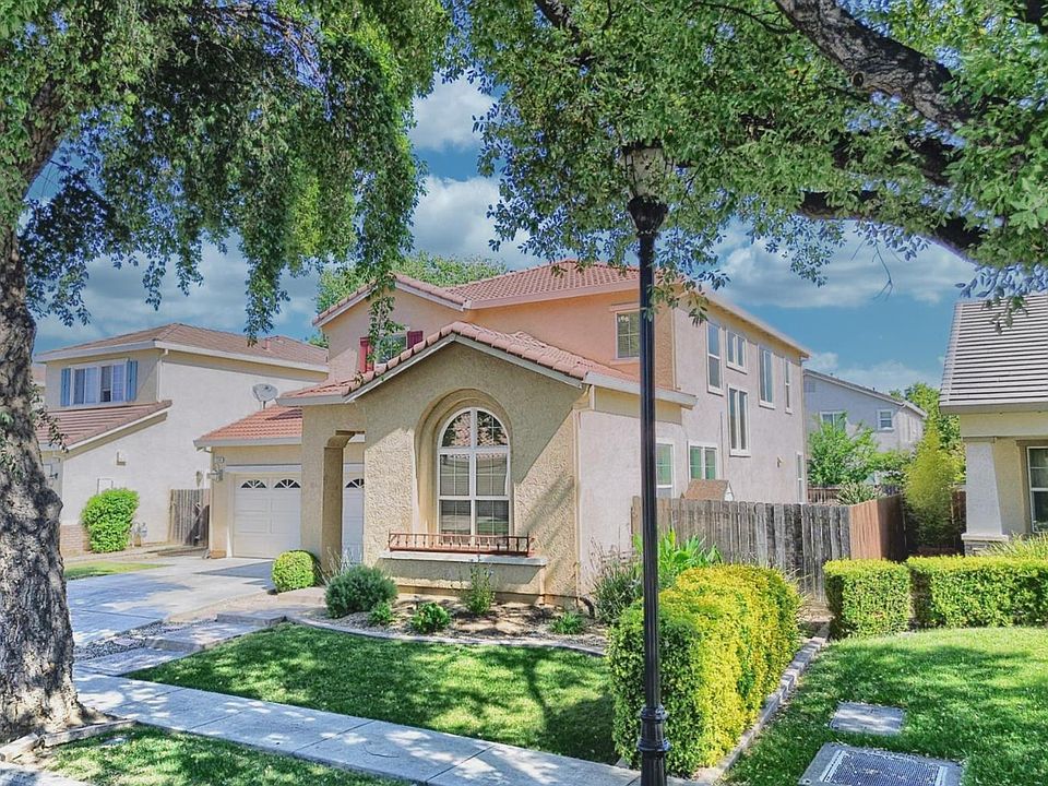 1st image of 1229 Fawn Lily Dr