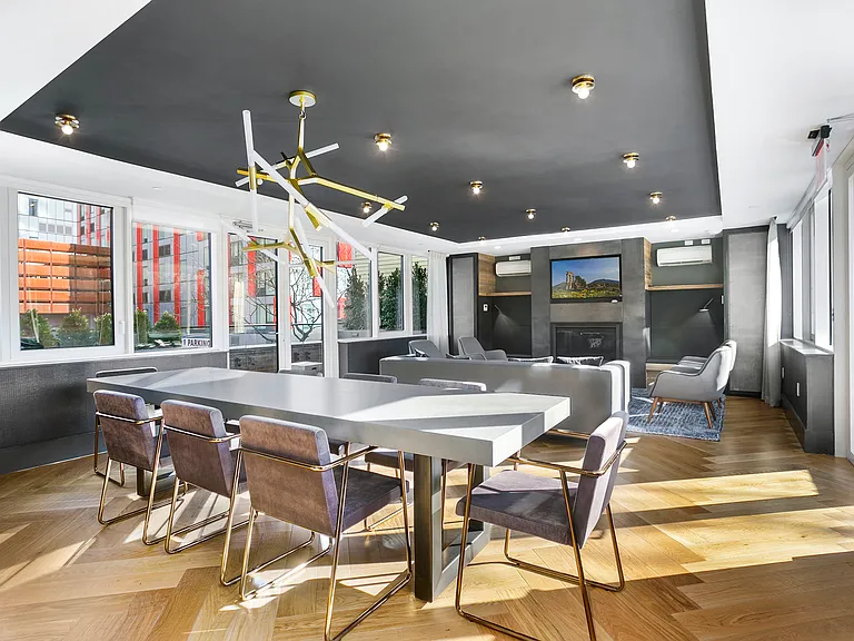 470 Dean St #605 — Photo 13