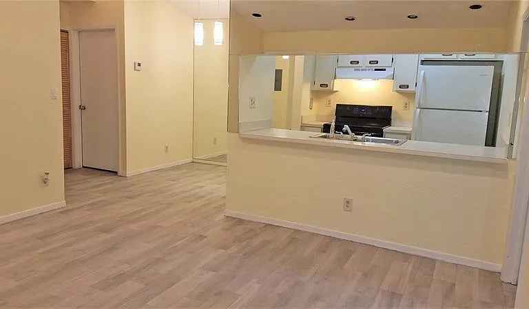 9466 Boca Cove Cir #310 — Photo 10