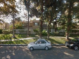 912 Hollow Brook Ln, Costa Mesa, CA 92626