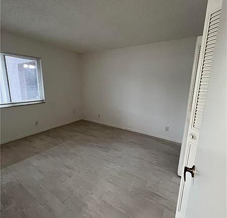5th image of 2828 Casita Way APT 115
