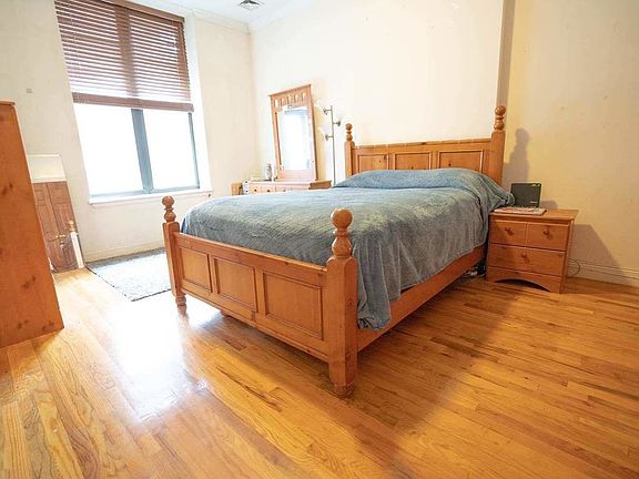 5th image of 160 W 133rd St #1A