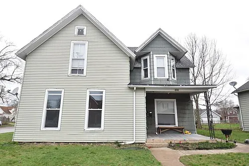 434 W Lawrence St Photo 1