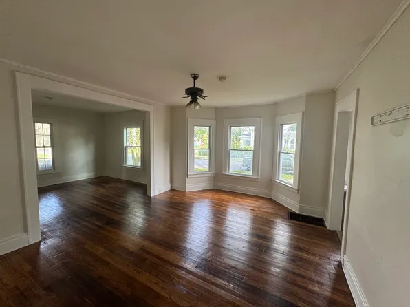 1110 Bellevue Ave #3, Syracuse, NY 13204
