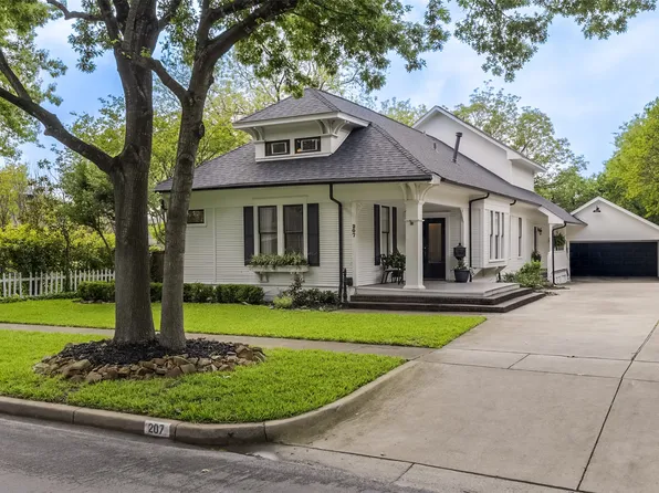 207 Williams St, Waxahachie, TX 75165