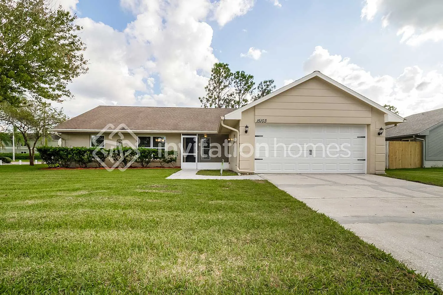 15103 Southfork Dr Tampa, FL 33624 — Photo 1
