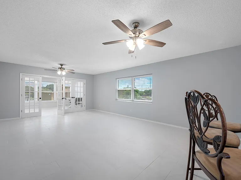 2258 World Parkway Blvd W #40 — Photo 17