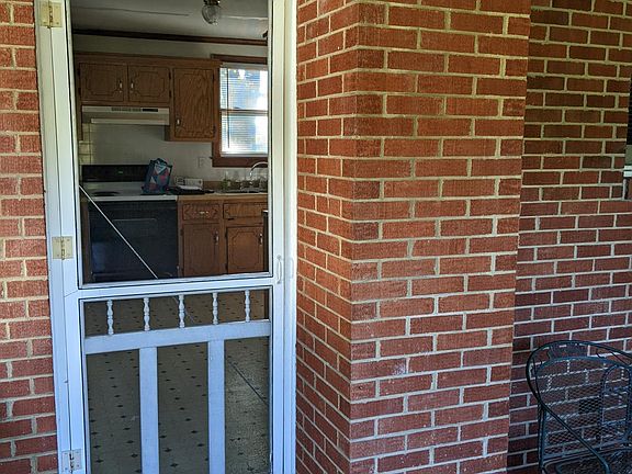 5th image of 1500 Riverdale Ave