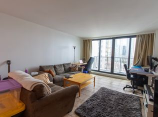 4165 Maywood St #1403, Burnaby, BC V5H4E3