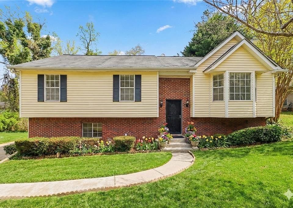 1st image of 6811 Edmonton Ct