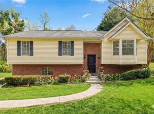 6811 Edmonton Ct, Lithonia, GA 30058