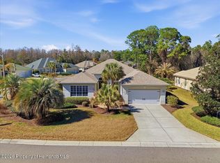 9001 Cypress Glen Ct, Weeki Wachee, FL 34613